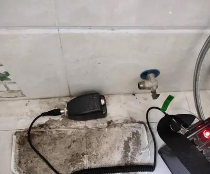 大姚屋顶漏水维修公司分享下卫生间漏水的危害及解决方法